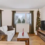 Escape House In St Moritz * サンモリッツ
