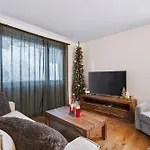Escape House In St Moritz サンモリッツ