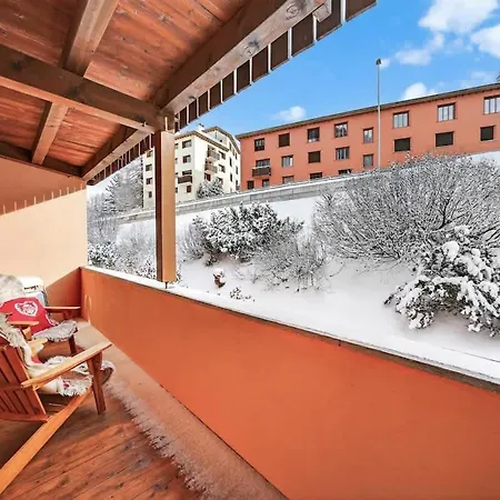 Emotional House In Cresta Bob *