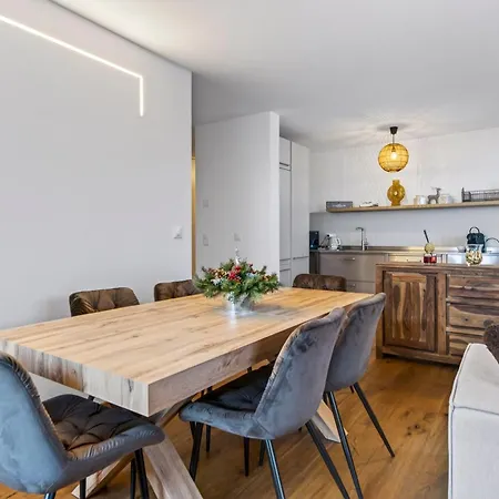 Escape House In Semesterbostad St. Moritz
