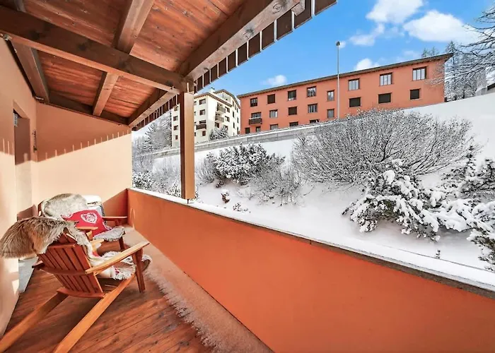 Emotional House In Cresta Bob *