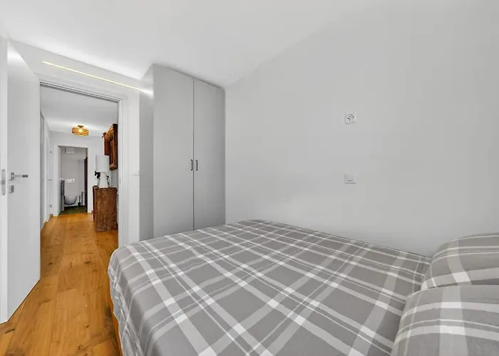 Emotional House In Cresta Bob Sankt Moritz